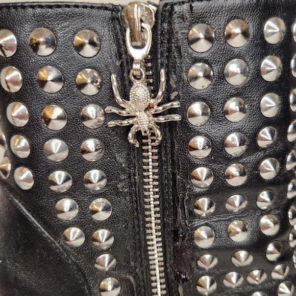Studded high heels - Picture 11 of 12